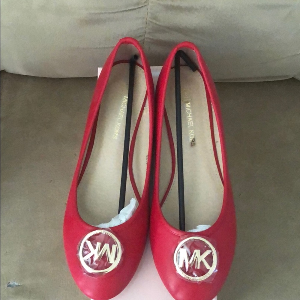 Michael Kors flats